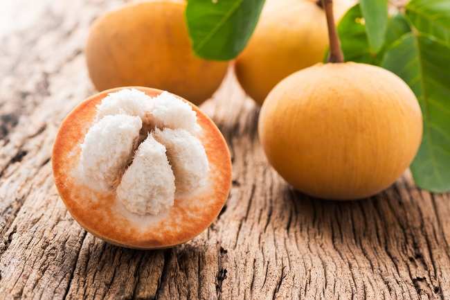 Buah Kecapi: Si Asam Manis yang Kaya Manfaat
